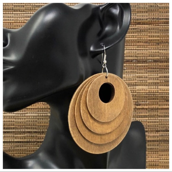 ✨RESTOCKED✨FAVORITE BOHO CHIC WOOD CIRCLE LAYERED FABULOUS EARRINGS - Picture 3 of 11